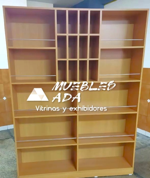 Muebles Para Vinos y Cigarros Detrás de Cajas en Tiendas de Conveniencia y Minisupers Tipo OXXO, Extra o 7 Eleven